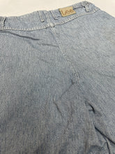 Vintage Lee Jeans Shorts Women's Size 16 M Light Wash Denim Casual Summer